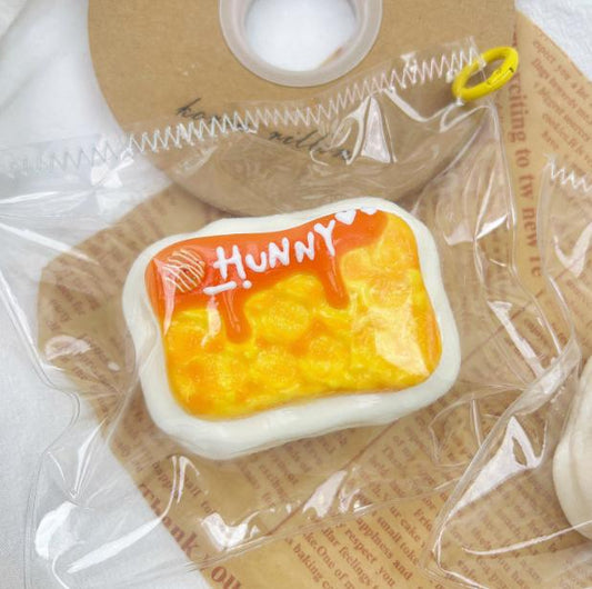 【リピート確定】とろ〜りハニーバタートースト スクイーズ